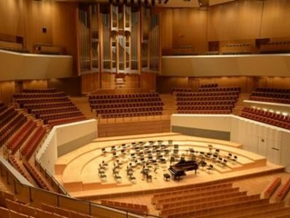 出勤日が選べる♪川崎市のコンサートホール『ミューザ川崎シンフォニーホール』でお客様をご案内するお仕事です!
